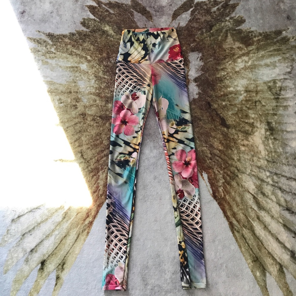 Emily Hsu leggings