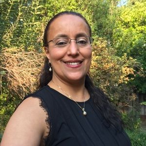 Meet your Posher, Evelyn