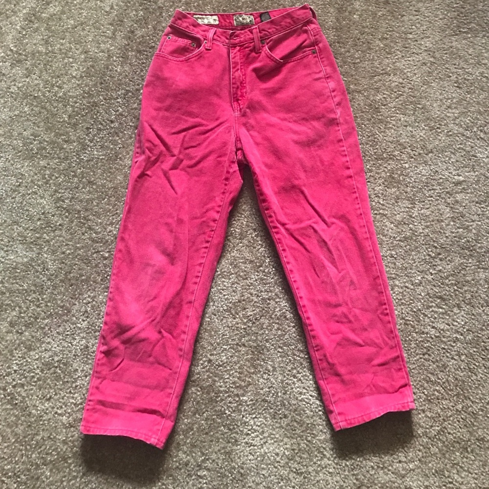 ✨MUST GO✨ Red Vintage Denim Jeans