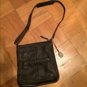 THE SAK CROSS BODY PURSE