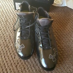 Men football cleats Under Armour nitro mid size 11
