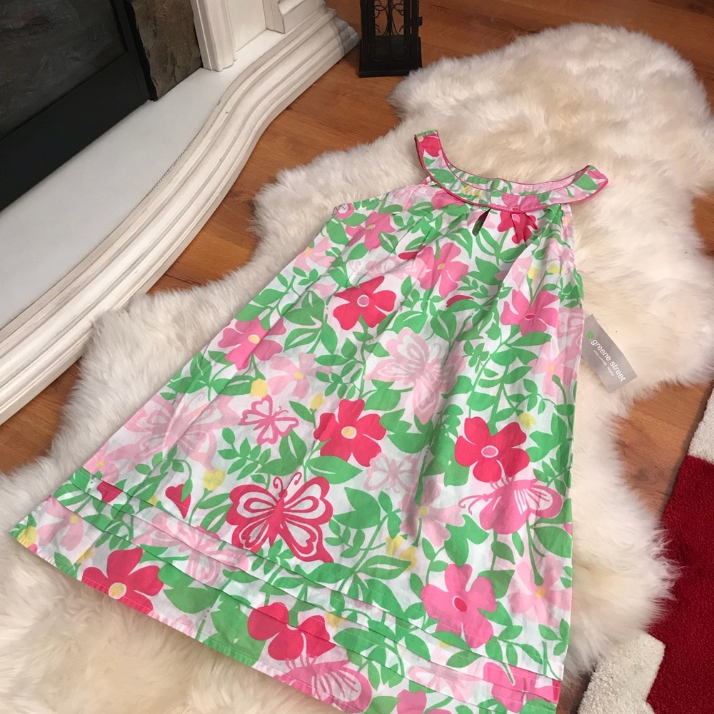 Lily Pulitzer floral dress. Gently used.