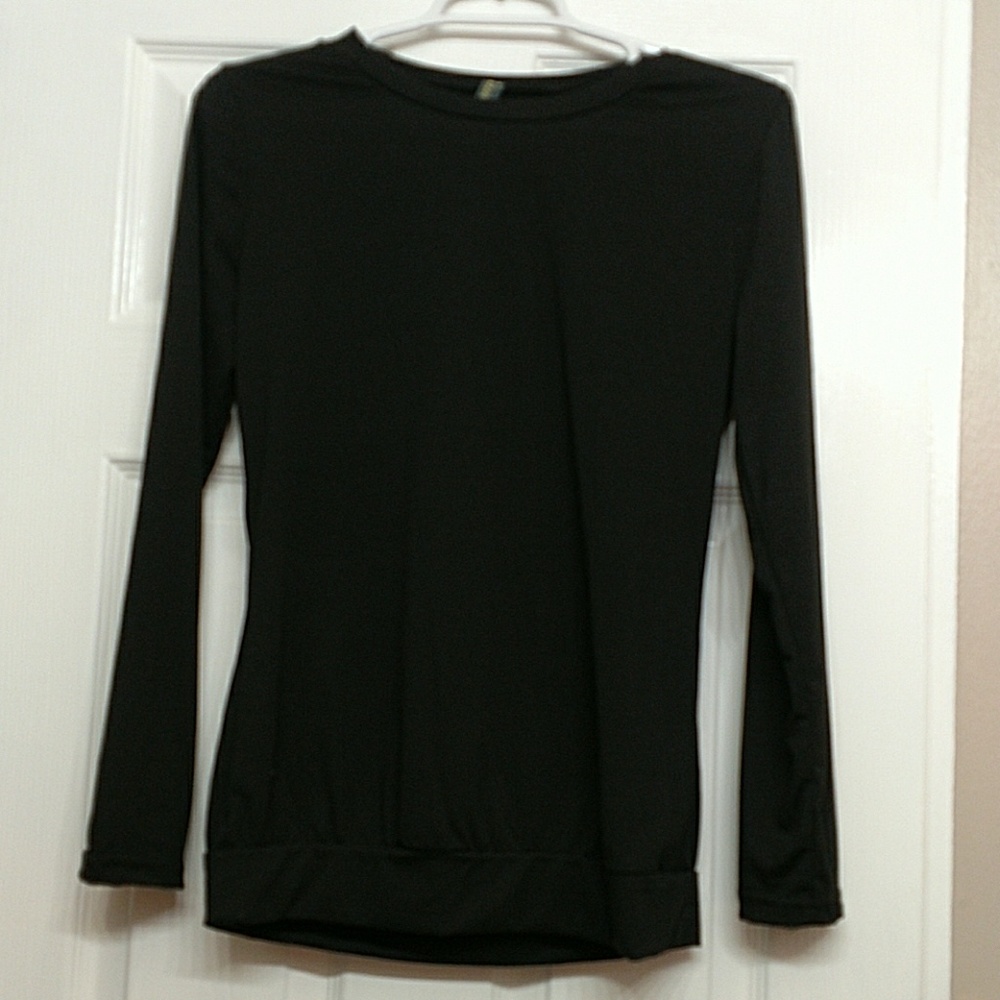 Black Skull long sleeve top