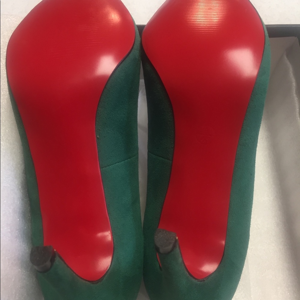 Red Bottom Shoes (Replica)