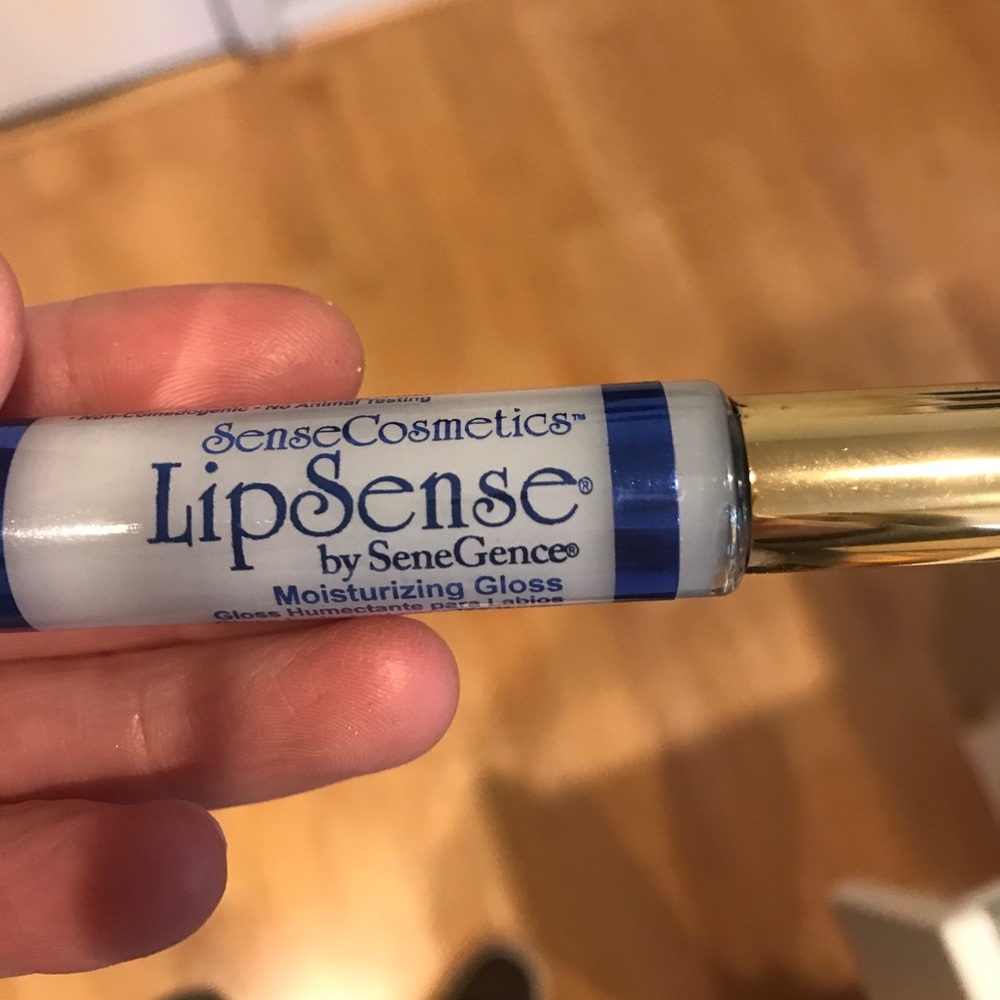 Lipsense matte gloss - used once