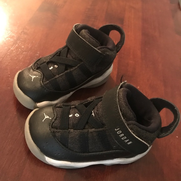 Black 5C Air Jordan - gently used - Picture 1 of 1