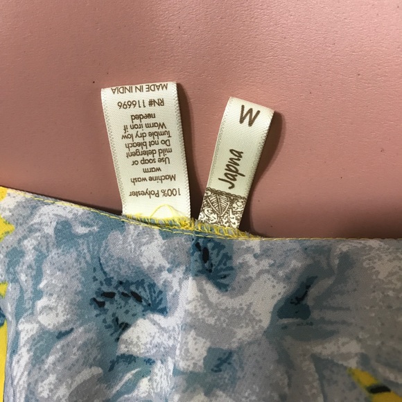 Japna Yellow Floral Off Shoulder Top New Medium - Picture 8 of 8