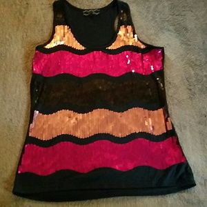 Pink rose very pretty sequined top