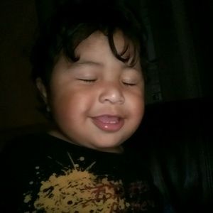 Meet your Posher, Nayeli