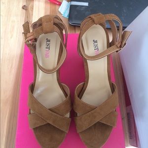 JustFab Heels Size 9