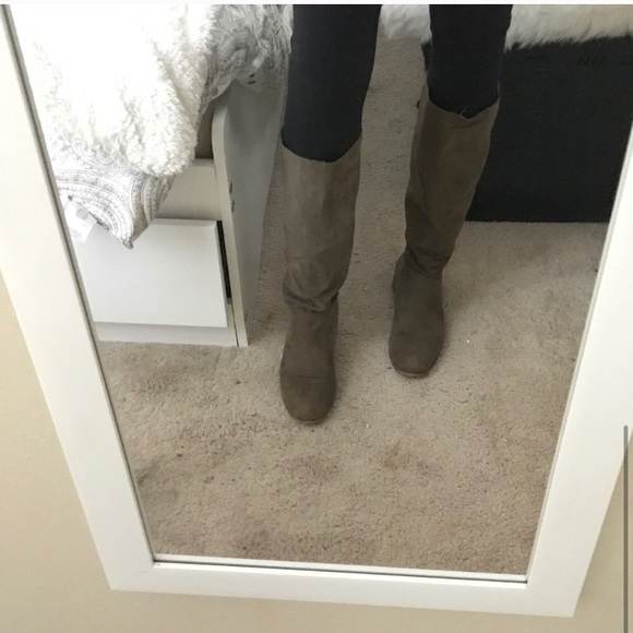 Steve Madden Girl Boots - Picture 3 of 3