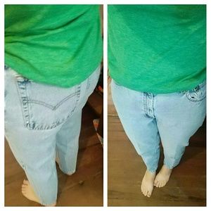 Levi 550 Relaxed Fit Tapered Leg, Mom Jeans