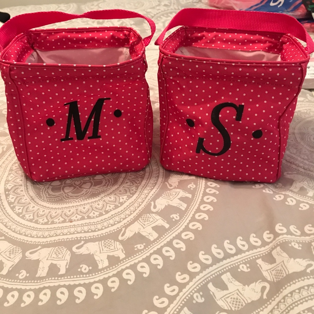 Thirty one tote bags sold separately. $5 each