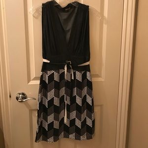 Sequenced Cocktail Dress-Perfect for the Holidays!