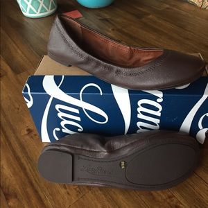 BRAND NEW dark brown leather flats