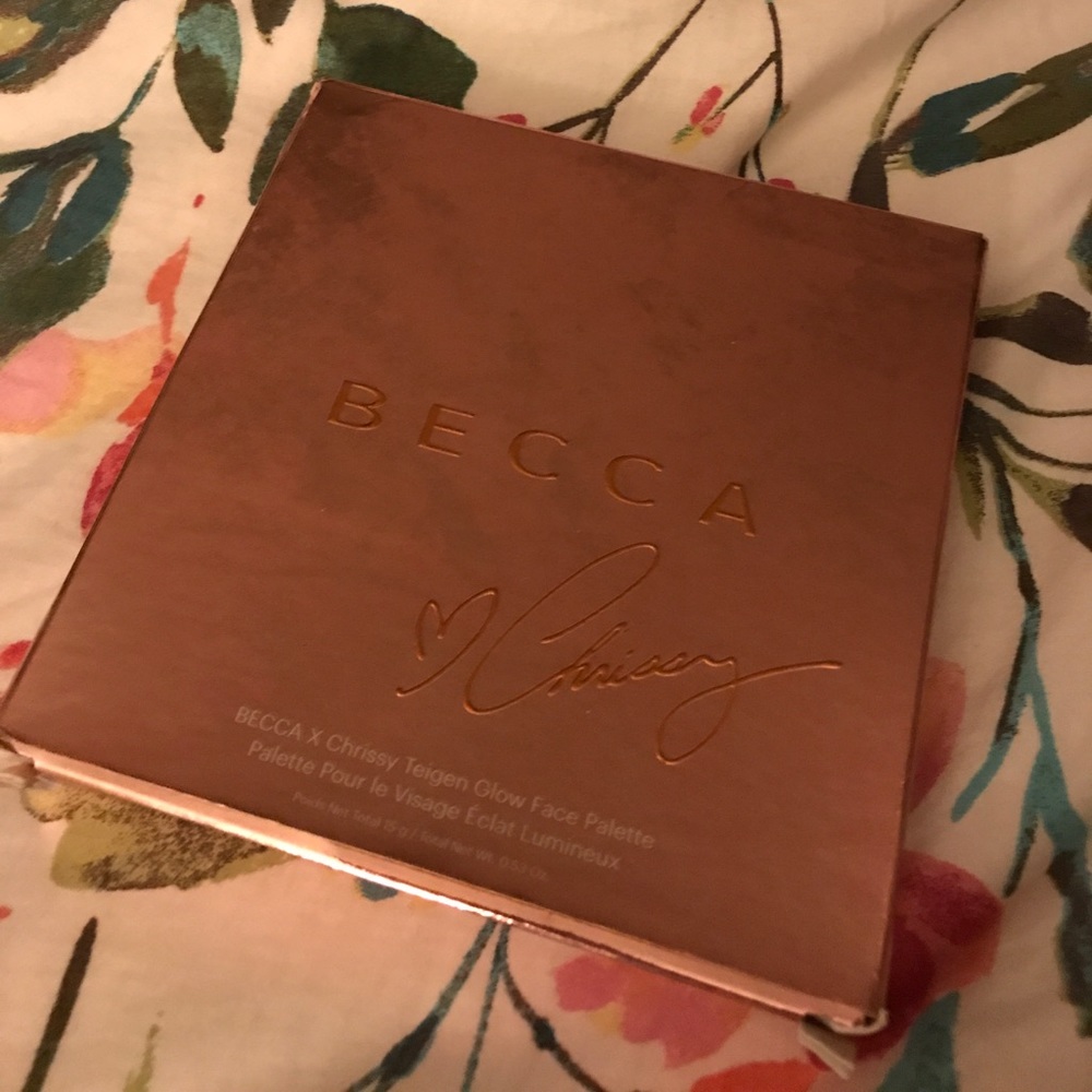 Becca x Chrissy Blush and Highlight Palette