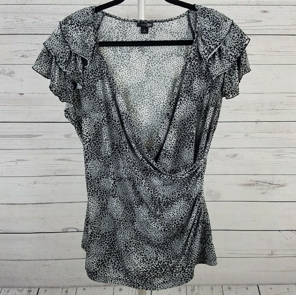 East 5th Faux Wrap Cap Sleeves Top Size Large