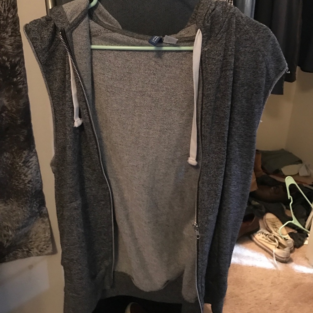 Hooded vest