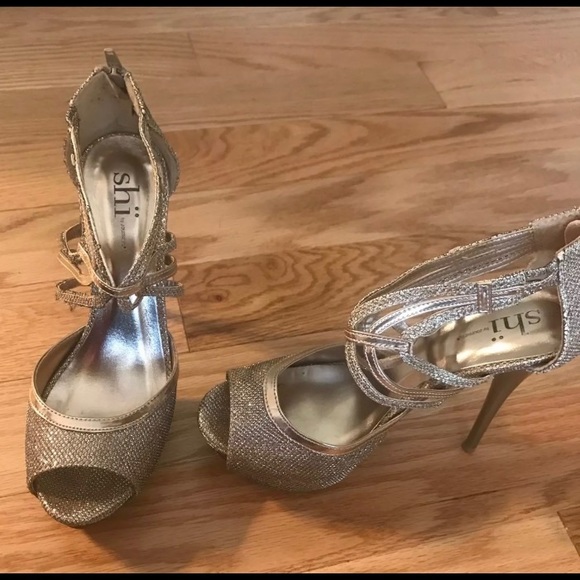 Sparkly heels - Picture 3 of 4