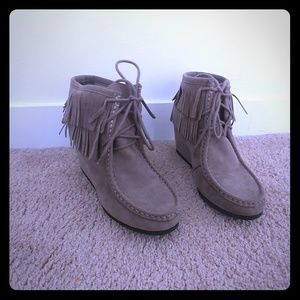 Super Cute Fringe Wedges