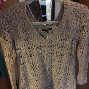 American Eagle beige sweater knit  size small