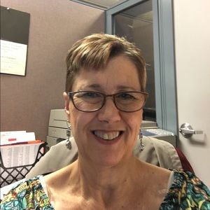 Meet your Posher, Deborah