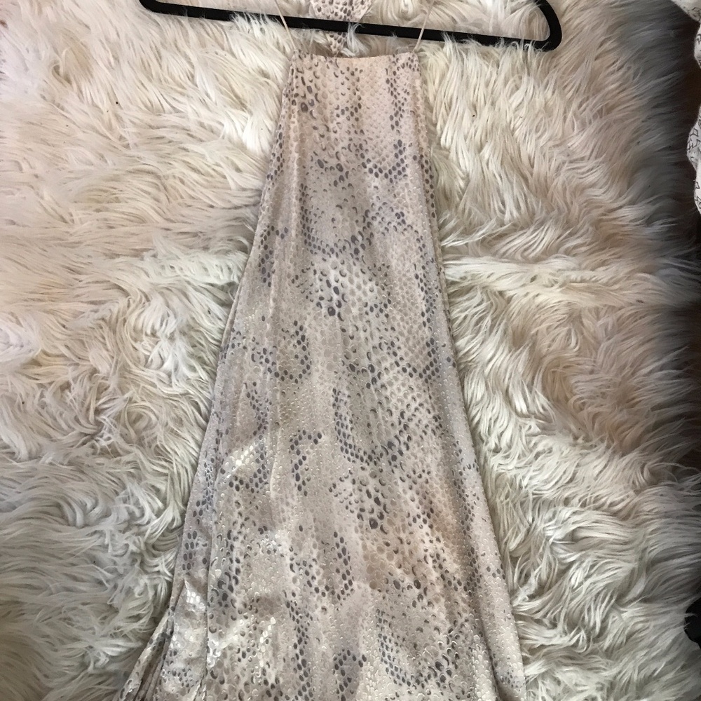 Urban Outfitters Dress with Awesome Back Detailing