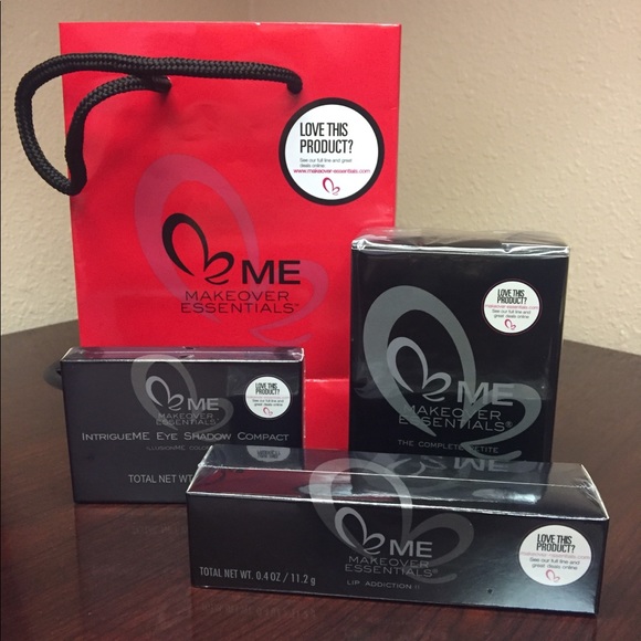 Makeover Essentials Other - NWT Complete Makeover Essentials!