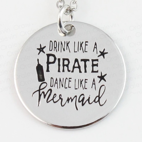(Q3) Drink Like A Pirate Necklace - Picture 2 of 2