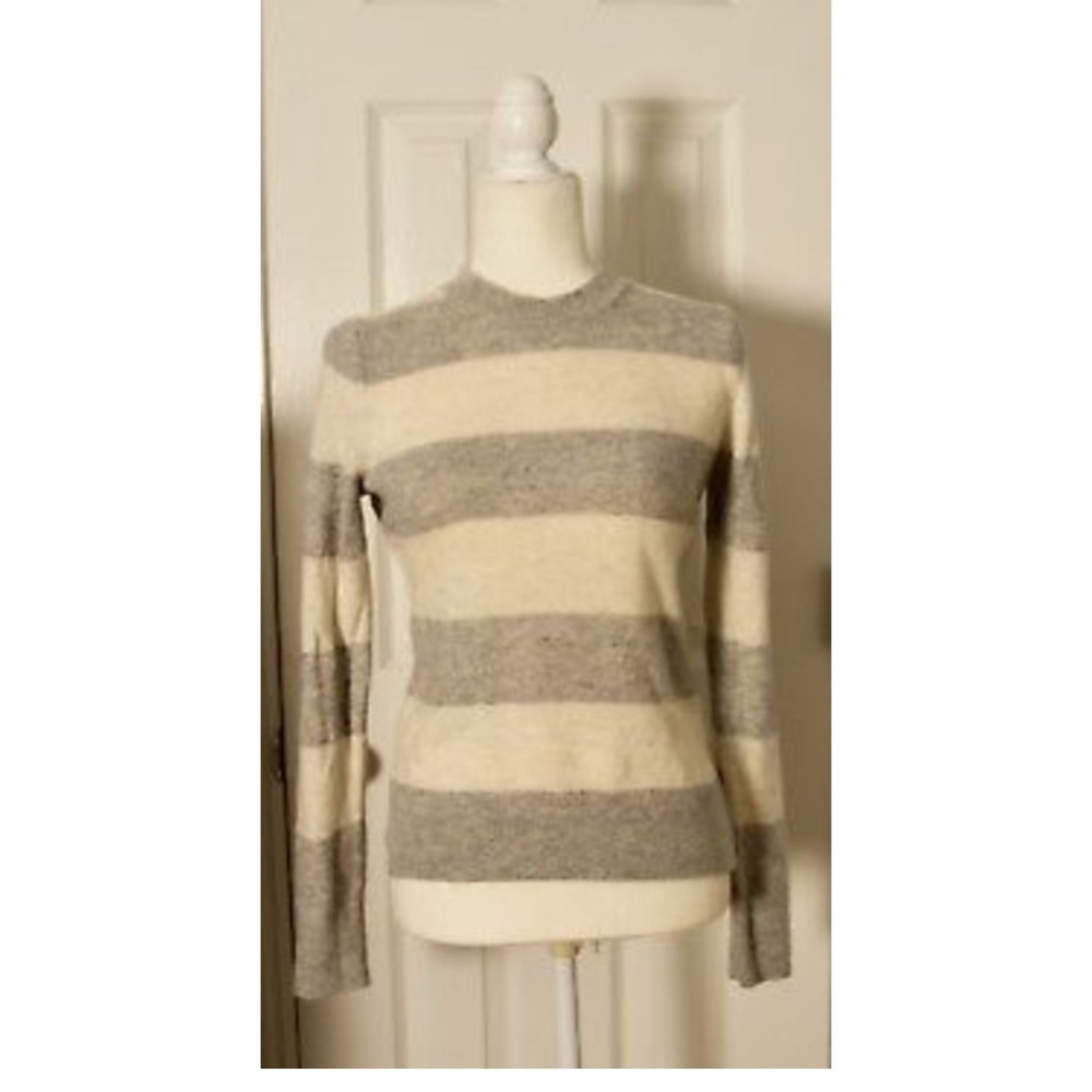 Gap Lambswool Gray & White Striped Sweater Size S