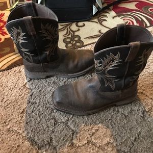 Ariat Mens Workhog Western Boot (steel toe)