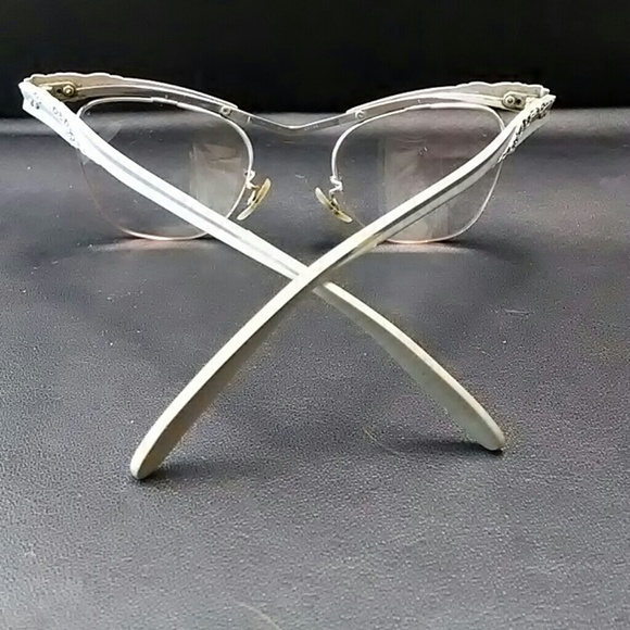 Sold - Picture 3 of 4