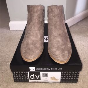 Taupe Brown suede booties