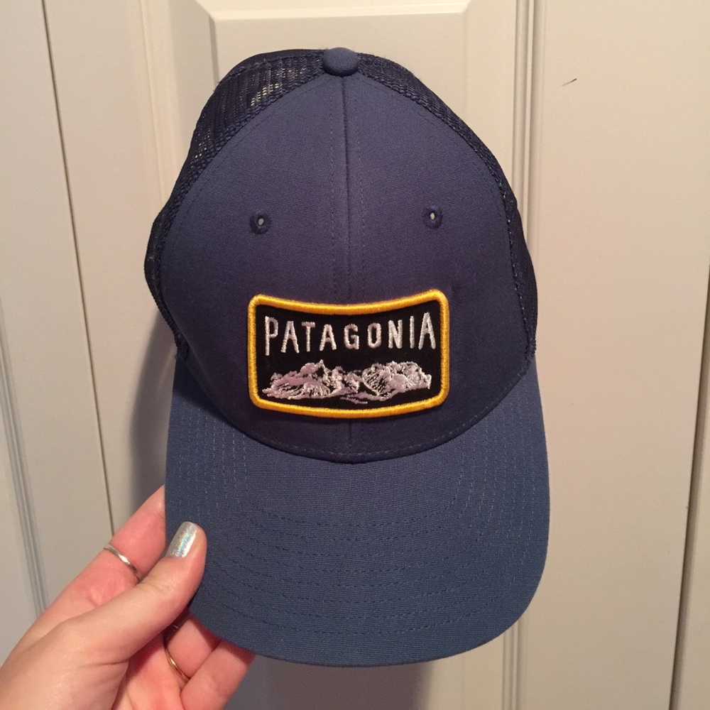 Patagonia logo trucker hat
