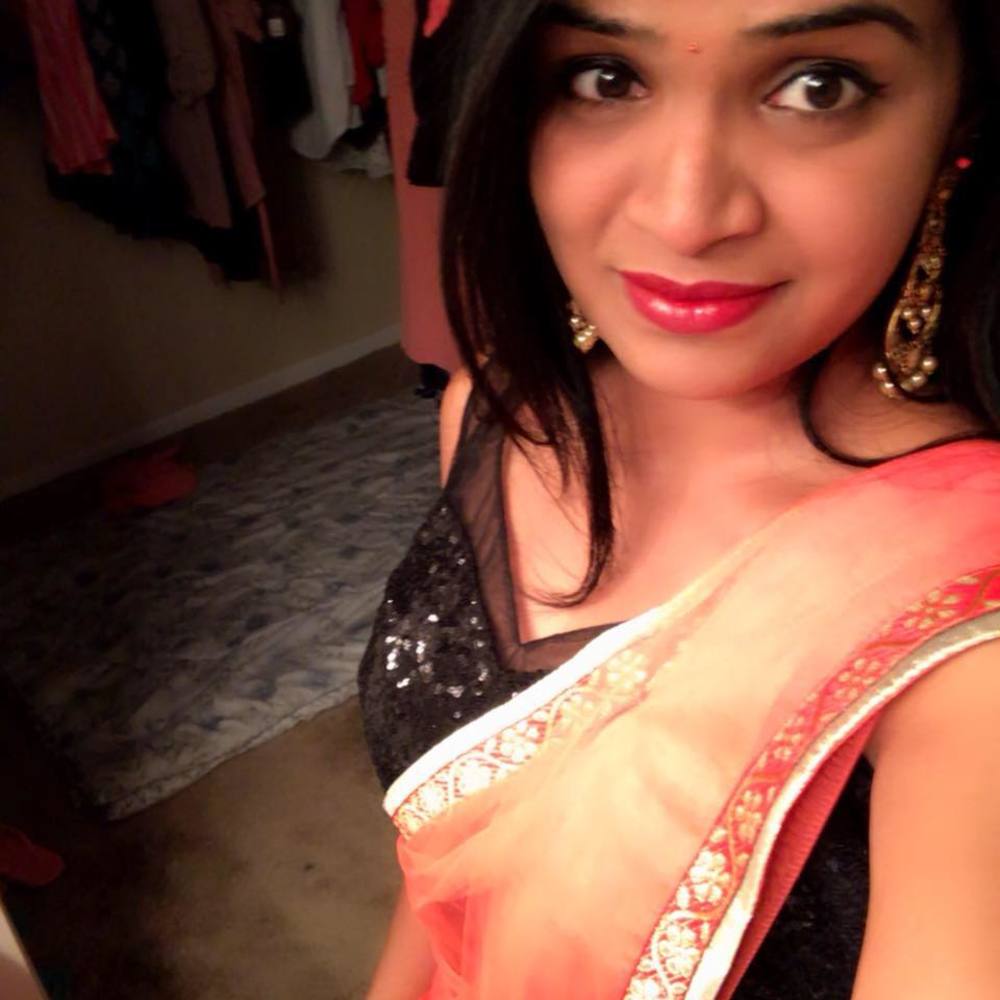 Meet your Posher, Hiral