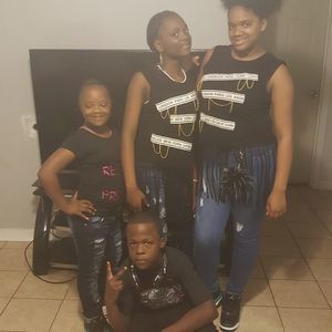 Meet your Posher, Sierra