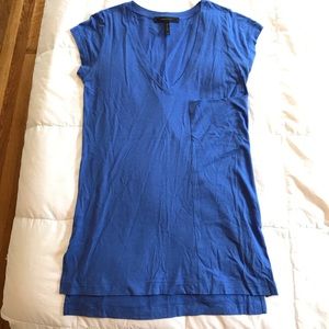 BCBGMAXAZRIA Bright Chambray Blue Tee w/ Pocket