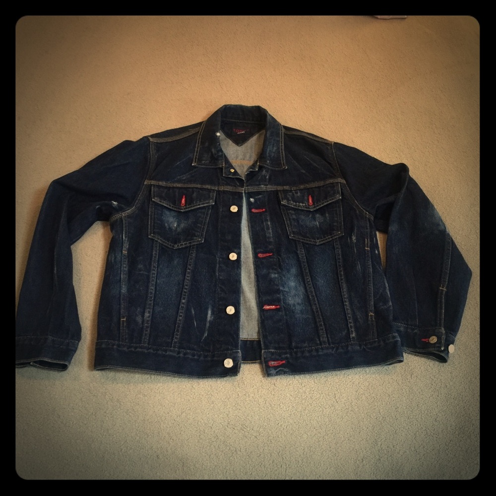 Tommy Hilfiger denim jacket.