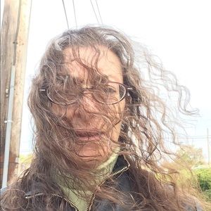 Meet your Posher, Celeste