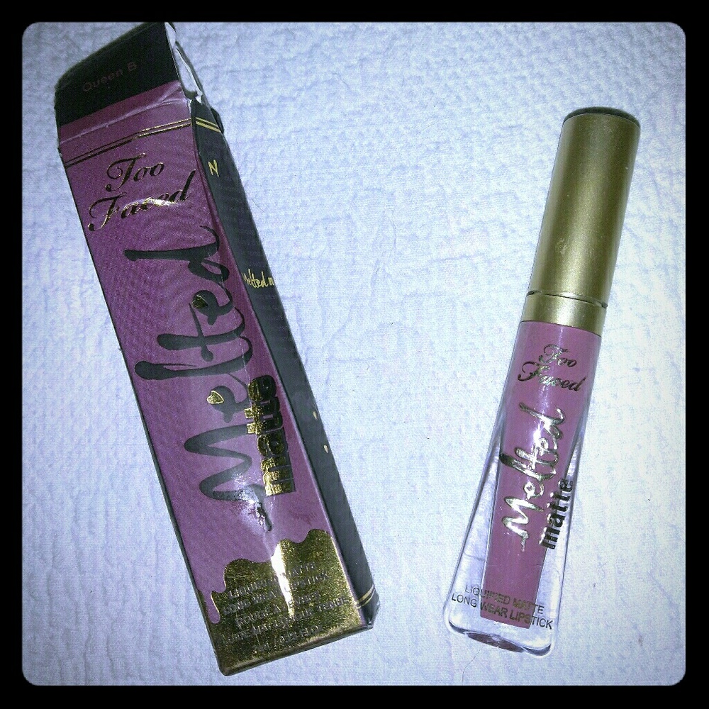 Too Faced Melted Matte liquid lipstick Queen B