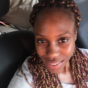 Meet your Posher, Briana