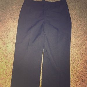 LeSuit pantsuit. Size 12. Pants have been hemmed.