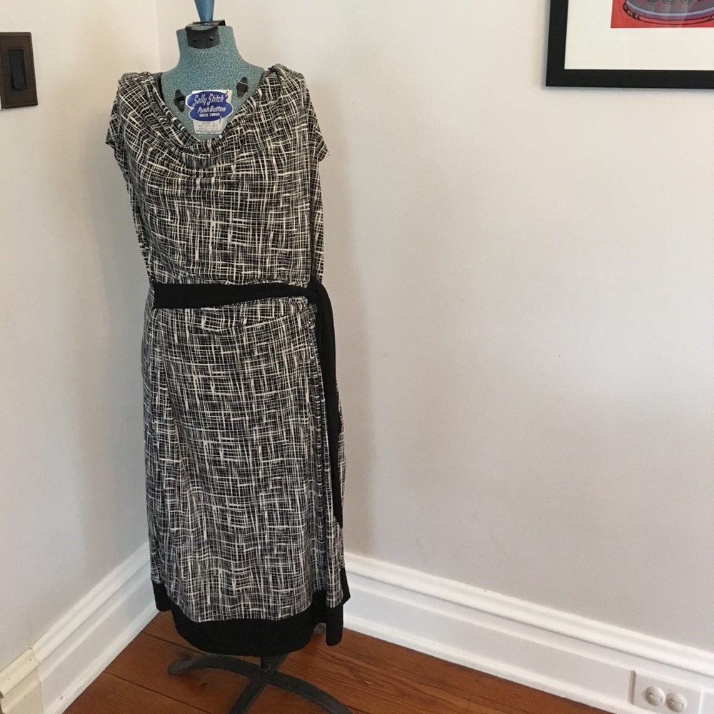 Black and Cream Maternity dress