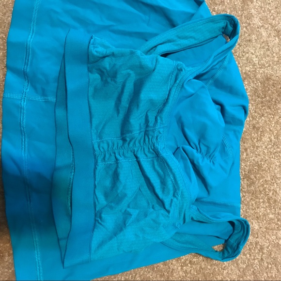 Lululemon top size XS - Picture 3 of 3