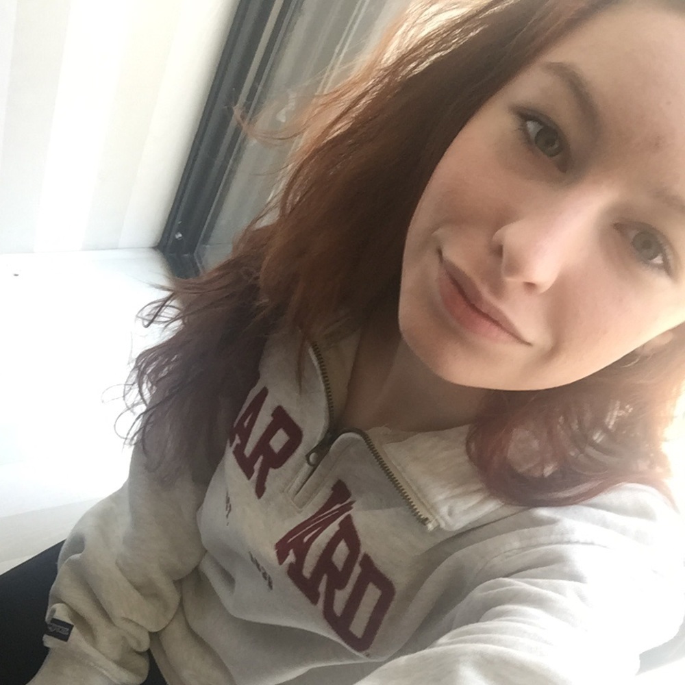 Meet your Posher, Hailey