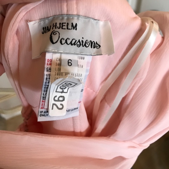 Baby pink formal gown - Picture 5 of 8