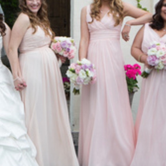 Baby pink formal gown - Picture 6 of 8