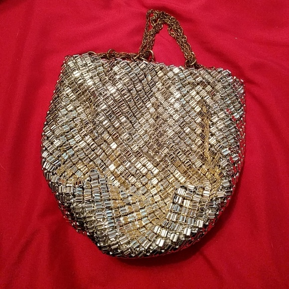 Whiting & Davis Handbags - WHITING & DAVIS CO. VINTAGE GOLD MESH BAG!!!