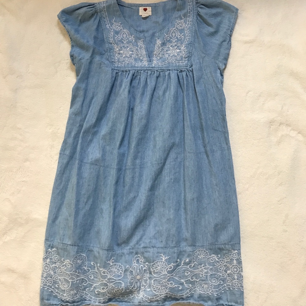 Chambray dress M fits like an S