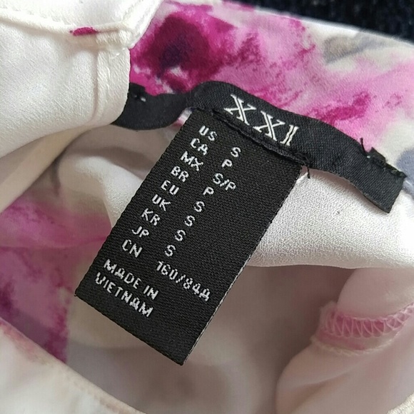 Forever 21 Blouse - Picture 4 of 4